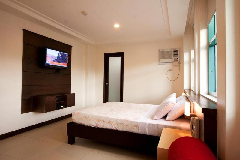 Olongapo Travel Lodge Bagian luar foto