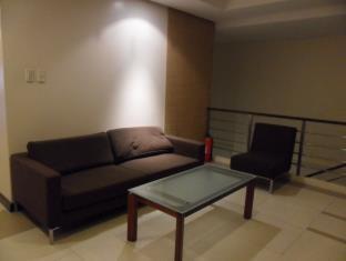Olongapo Travel Lodge Bagian luar foto